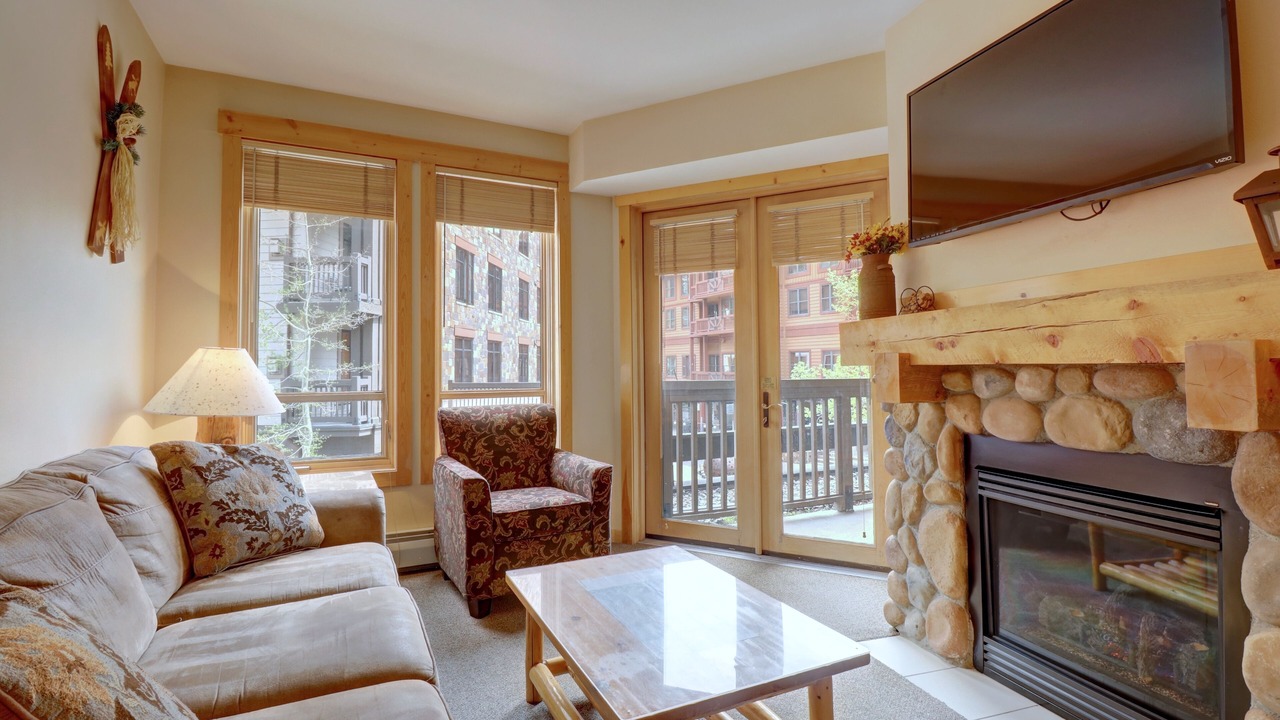 Photo of Livingroom in Copper Mountain Village