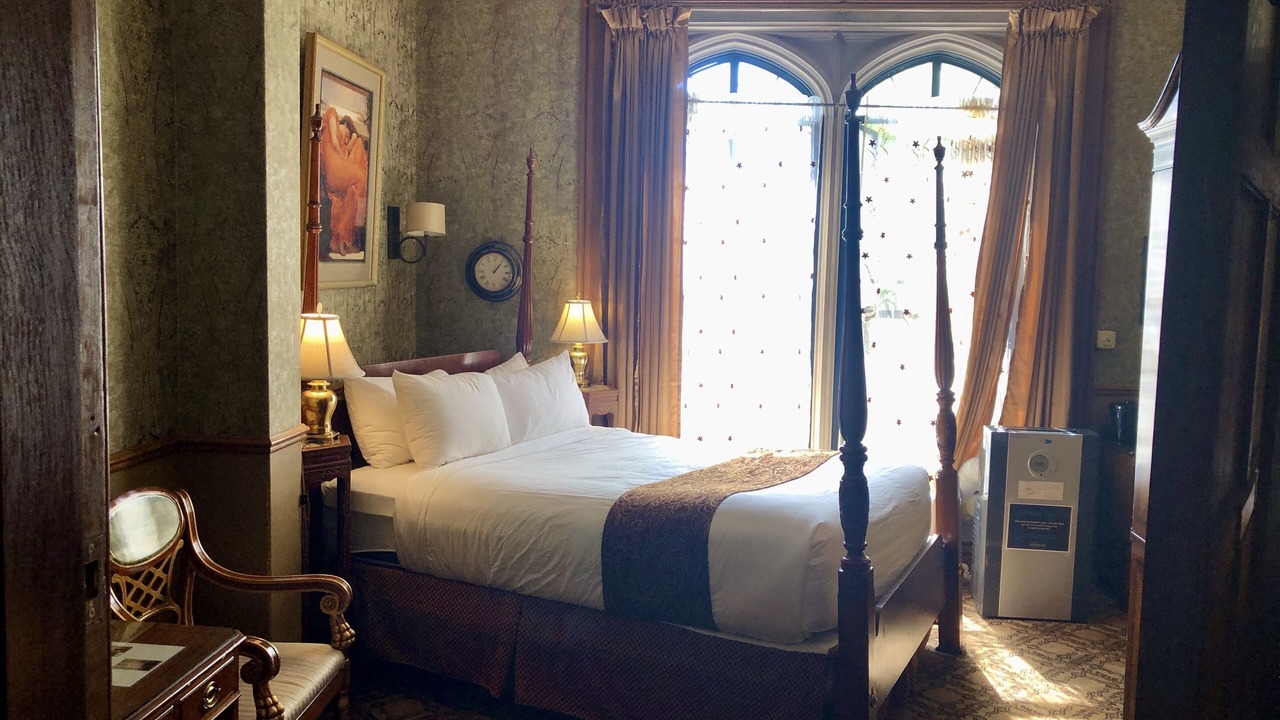Photo of Bedroom in West Colorado Springs