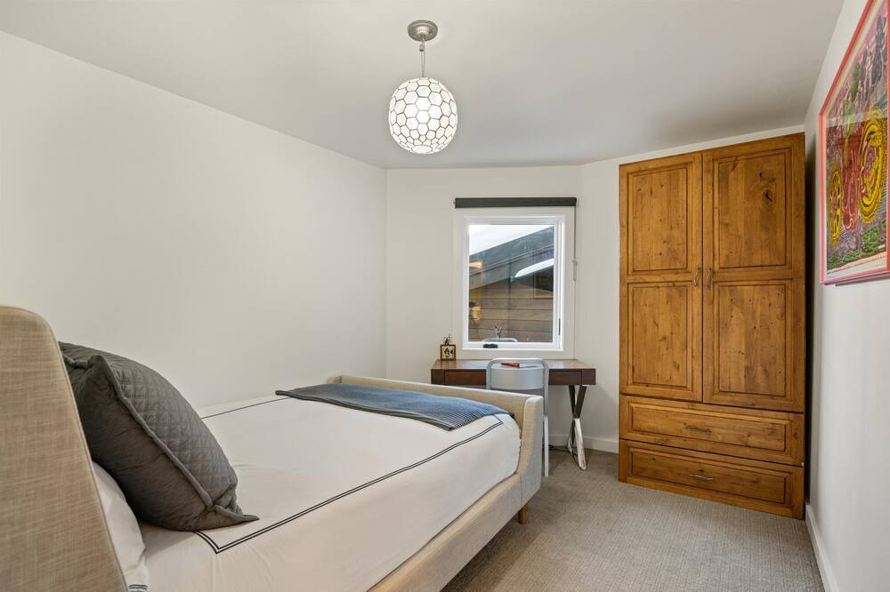 Photo of Bedroom in Aspen