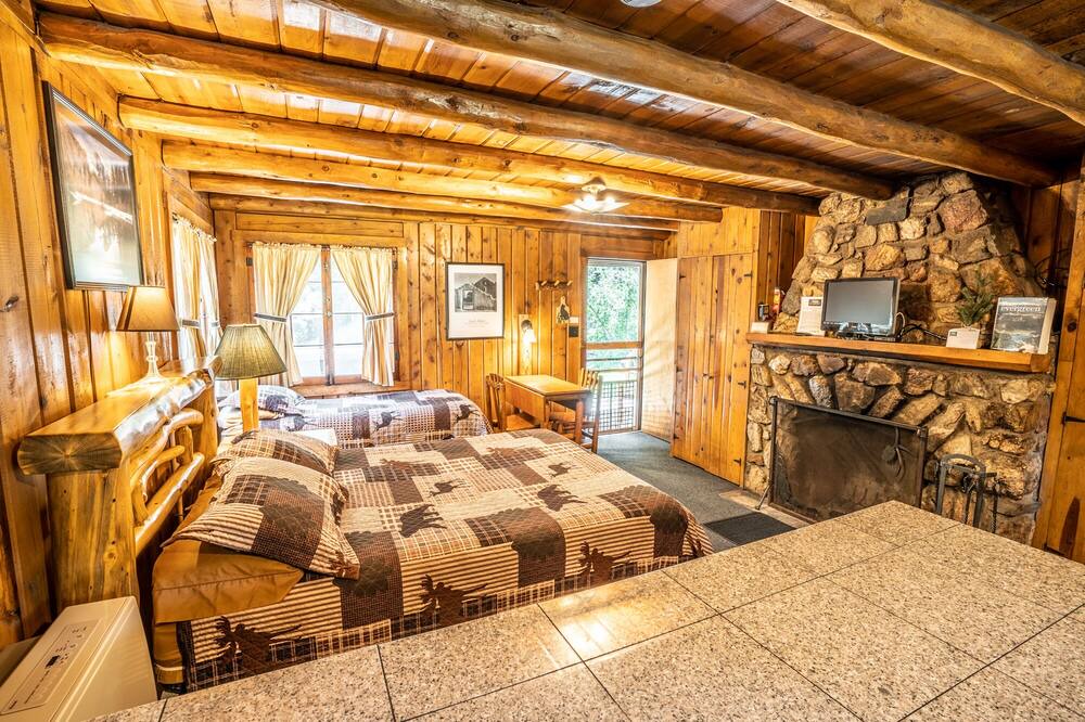 Photo of Bedroom in Evergreen