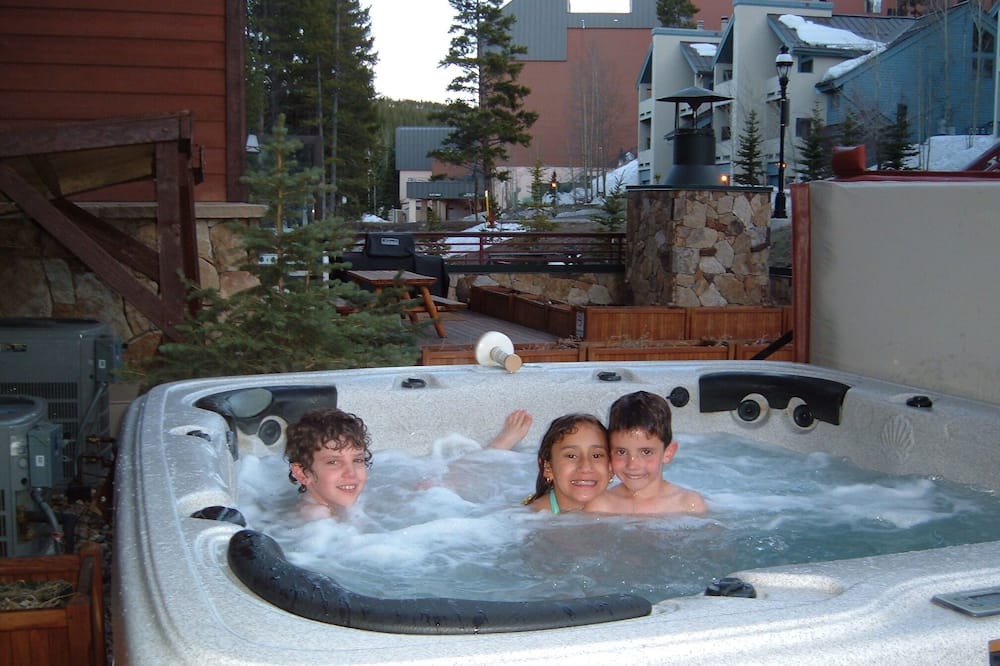 Photo of Outdoor in Peak 9