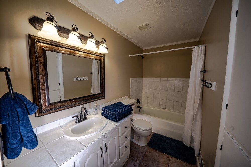 Photo of Bathroom in Bountiful