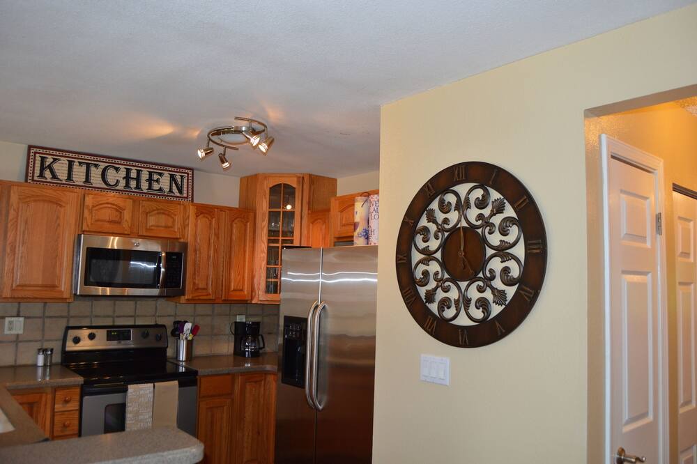 Photo of Kitchen in Troutman Park