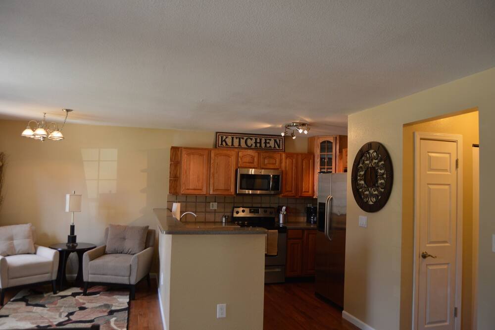 Photo of Kitchen in Troutman Park