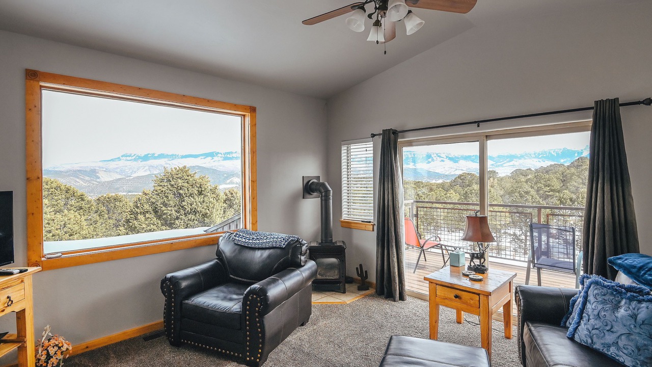 Photo of Livingroom in Ridgway