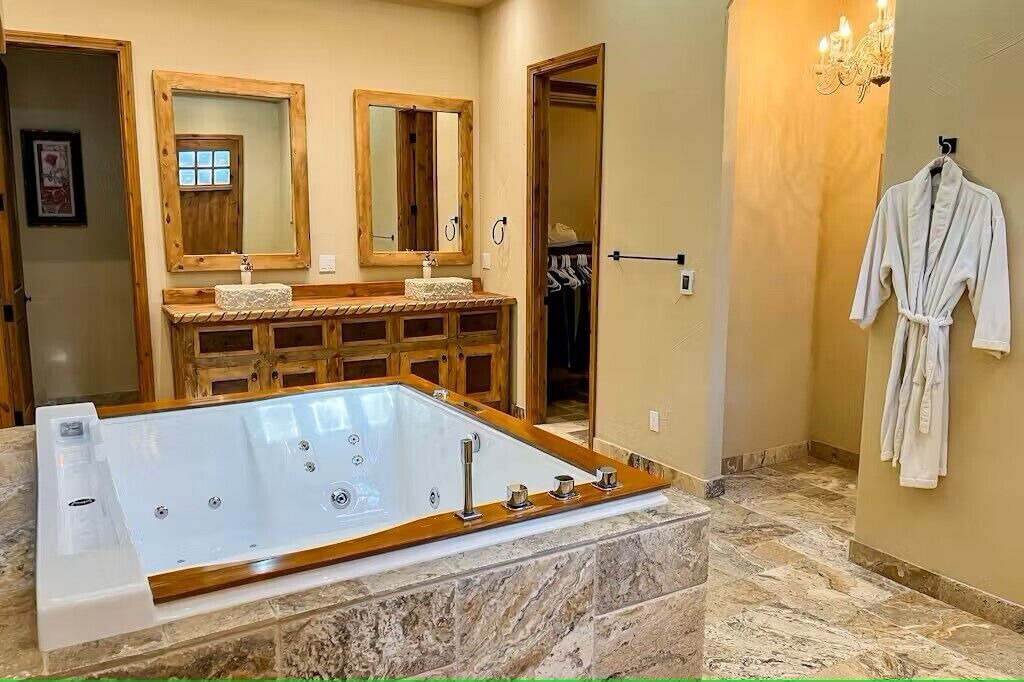Photo of Bathroom in Broadmoor