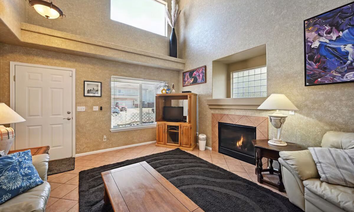 Photo of Livingroom in Green Valley Ranch