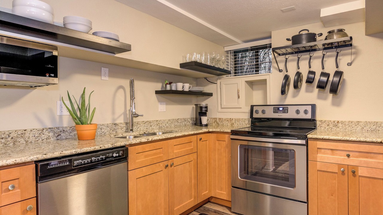 Photo of Kitchen in Old North End