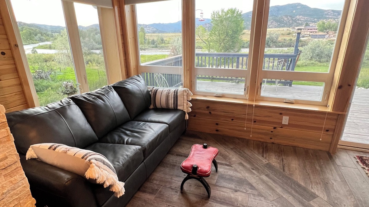 Photo of Livingroom in Howard