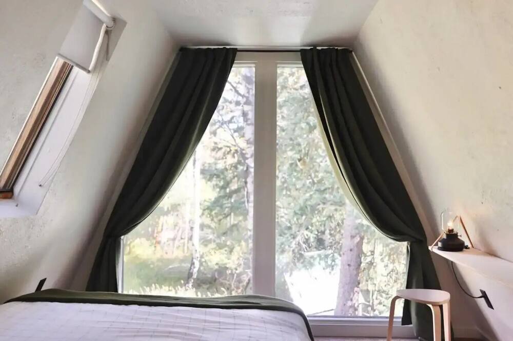 Photo of Bedroom in Evergreen