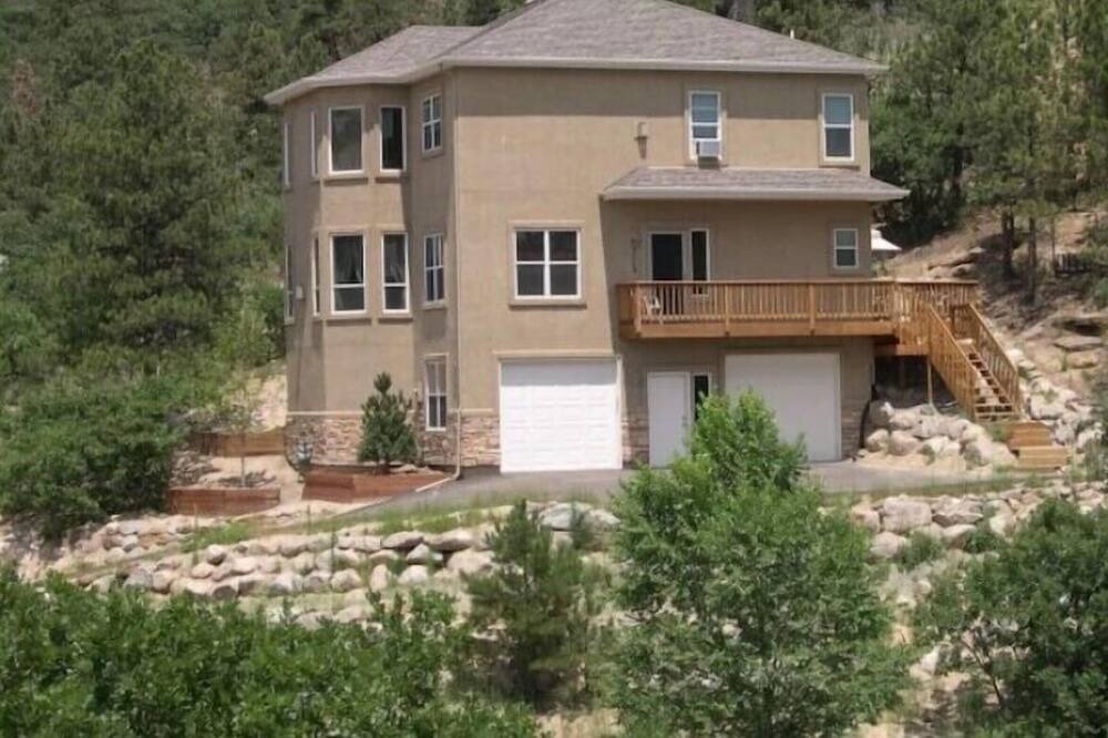Photo of Outdoor in Northwest Colorado Springs