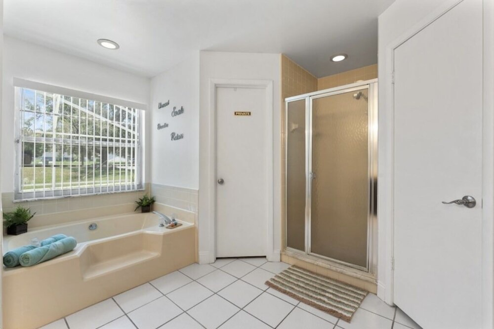 Photo of Bathroom in Indian Ridge