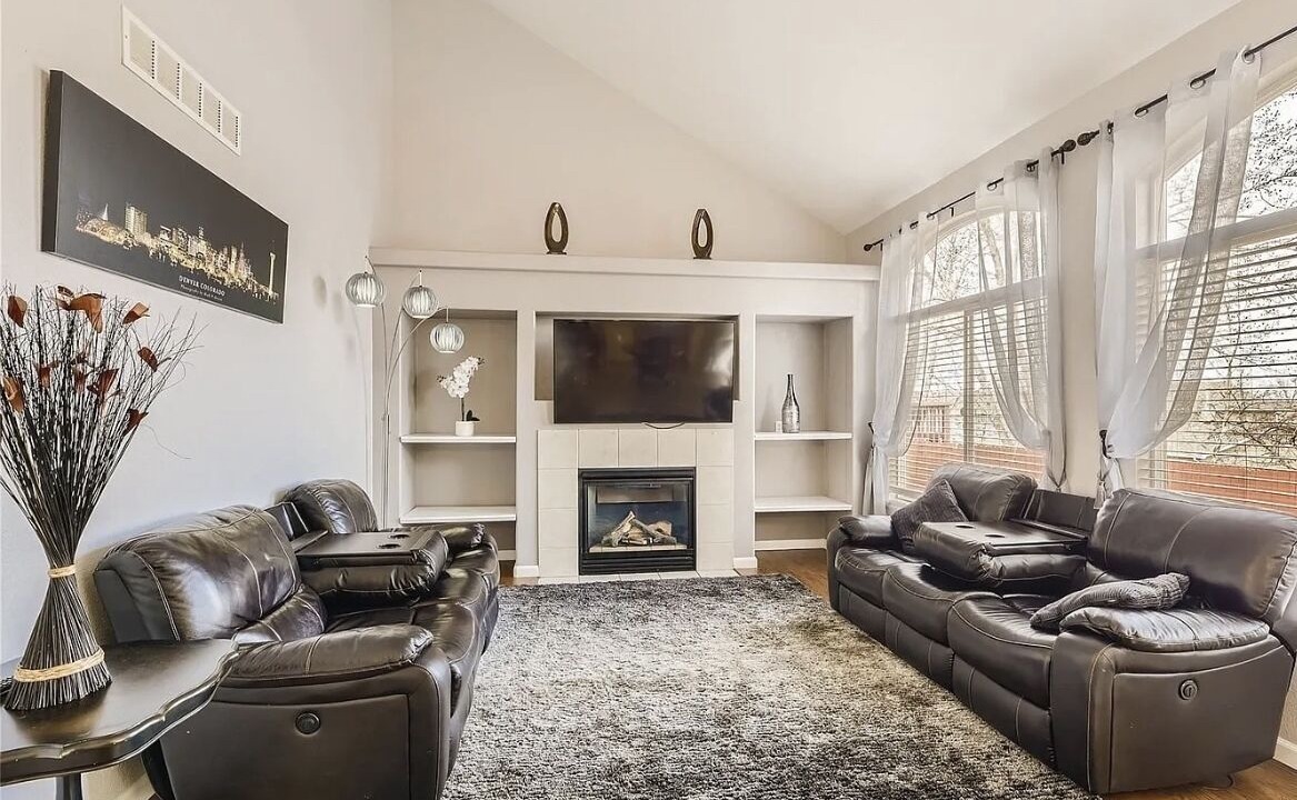 Photo of Livingroom in Centennial