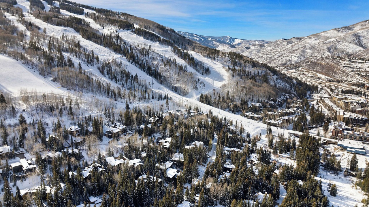 Photo of Outdoor in Highland Meadows