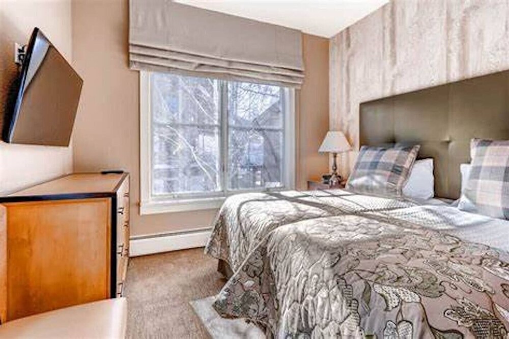 Photo of Bedroom in Beaver Creek
