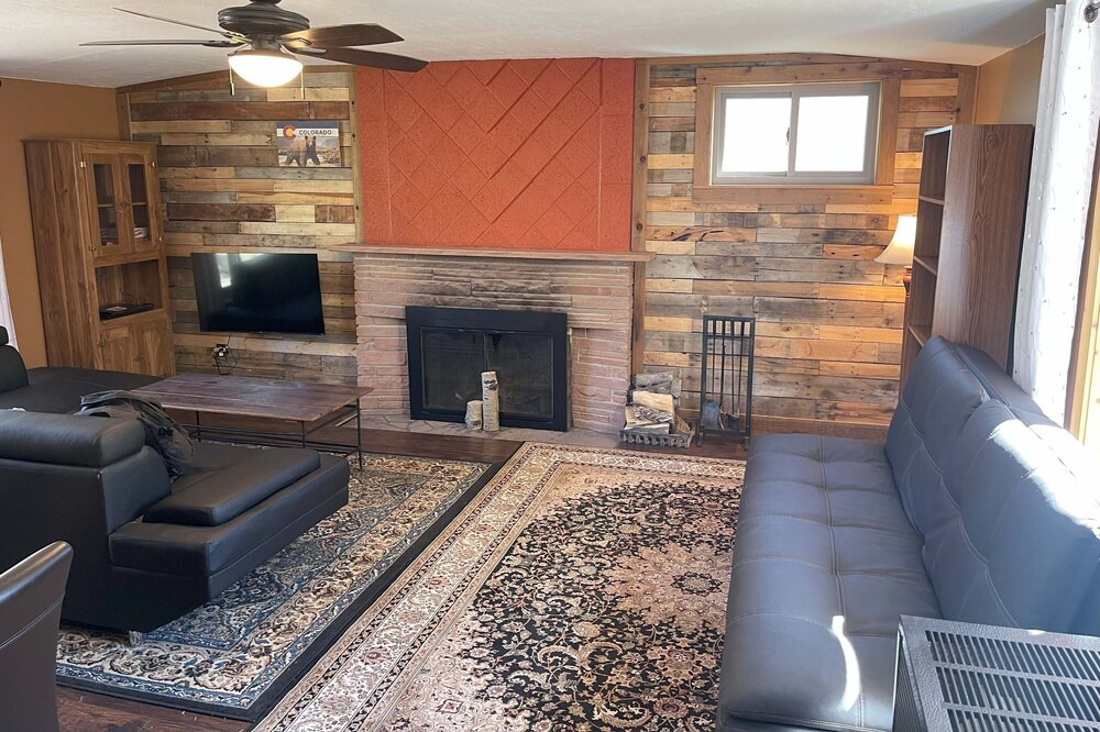 Photo of Livingroom in Bailey