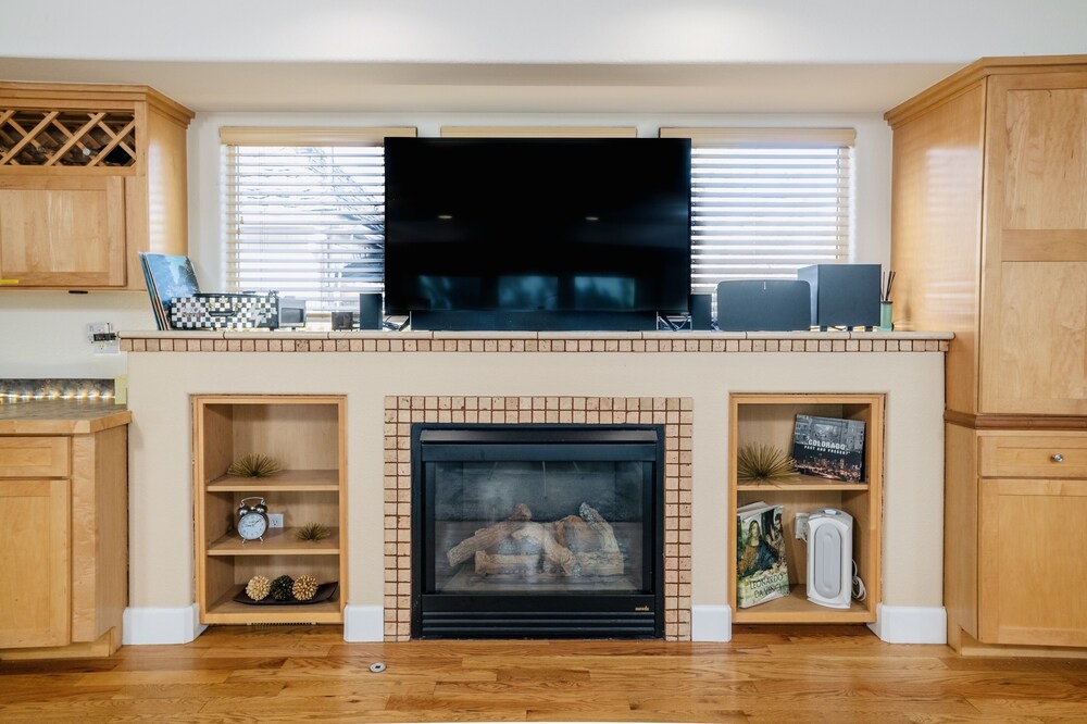 Photo of Livingroom in Curtis Park