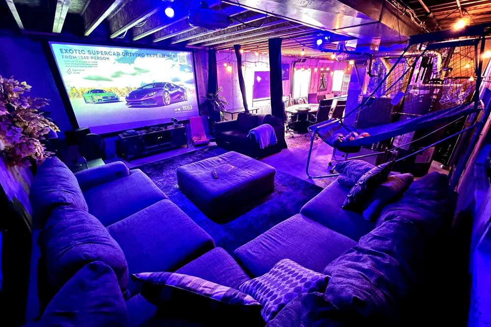 Photo of Livingroom in Curtis Park