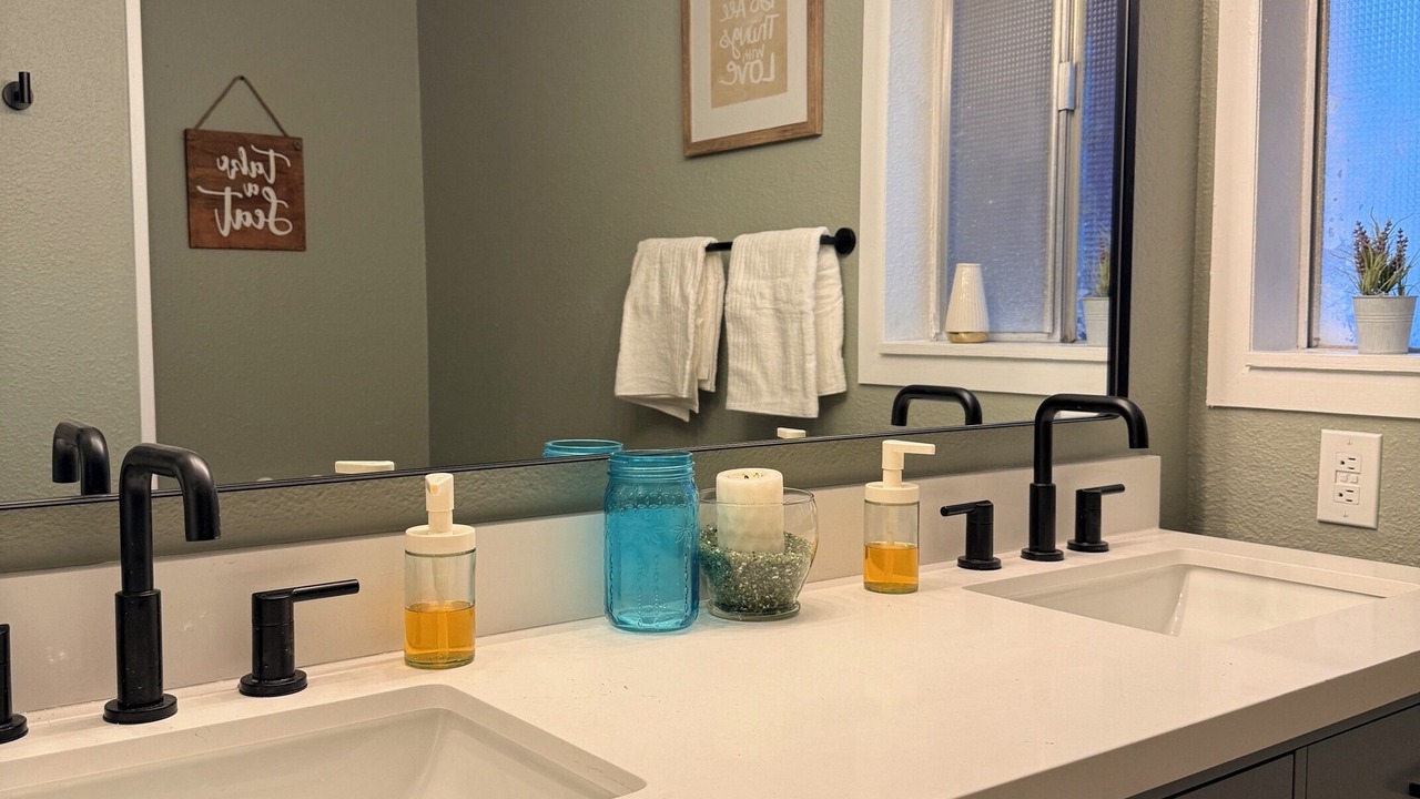 Photo of Bathroom in Howard