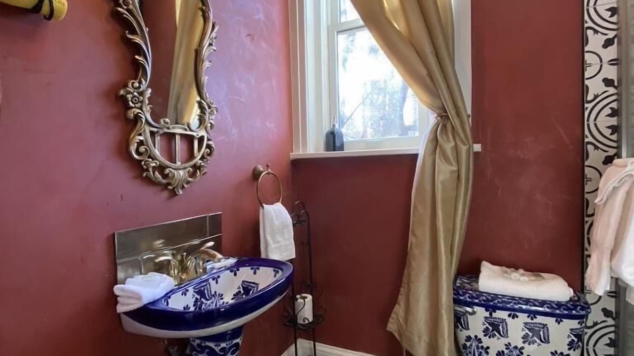 Photo of Bathroom in Cheesman Park