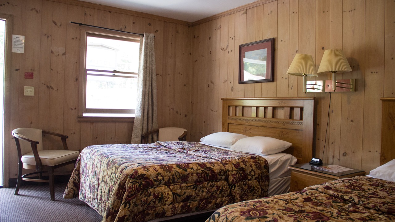 Photo of Bedroom in Lake George