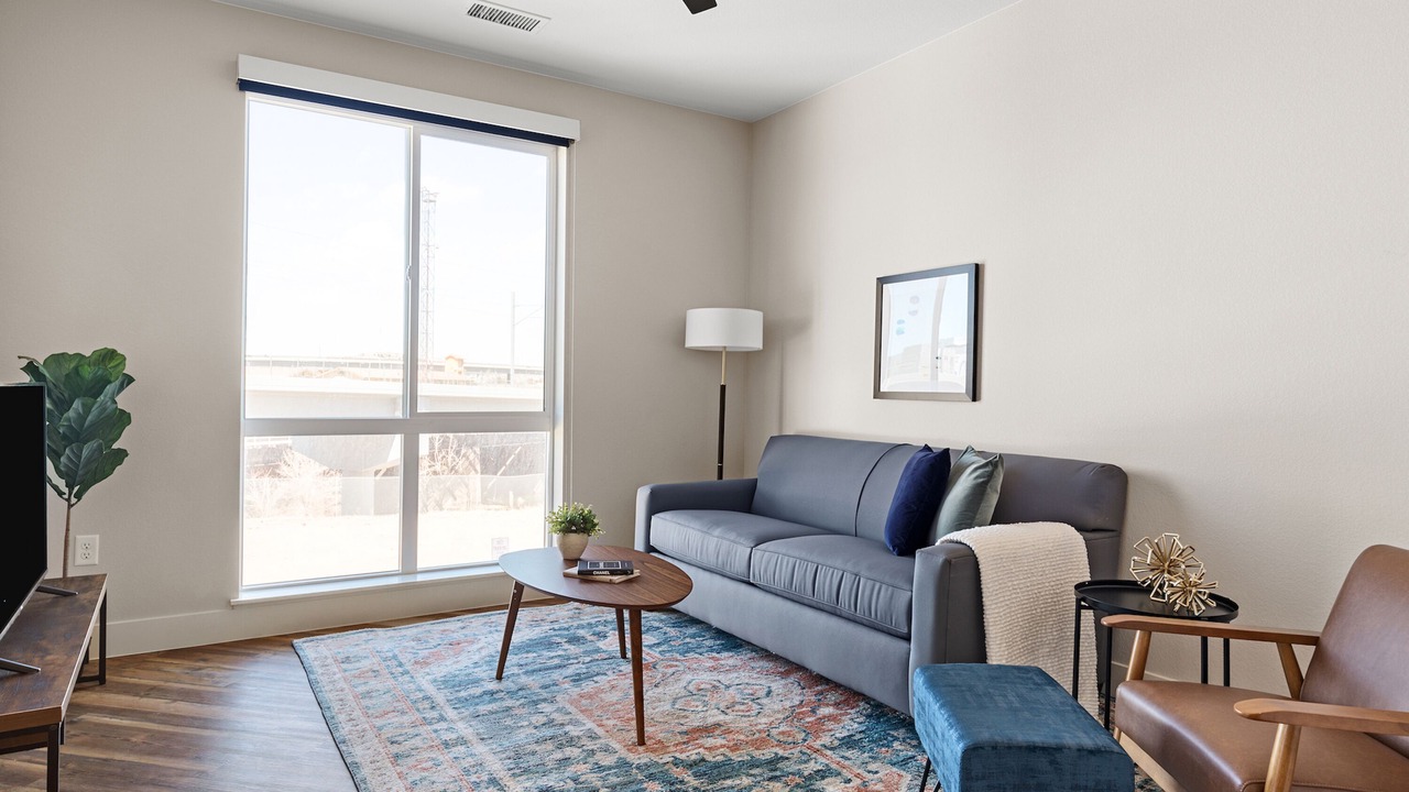 Photo of Livingroom in Ballpark