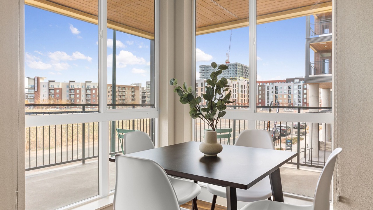 Photo of Livingroom in Ballpark