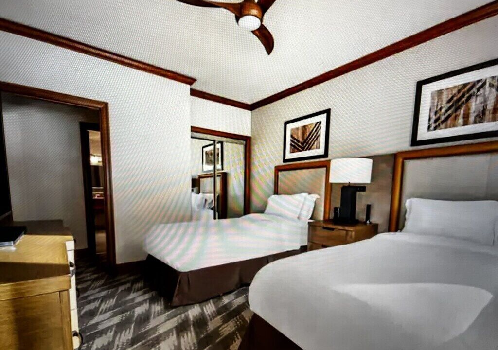 Photo of Bedroom in Peak 9