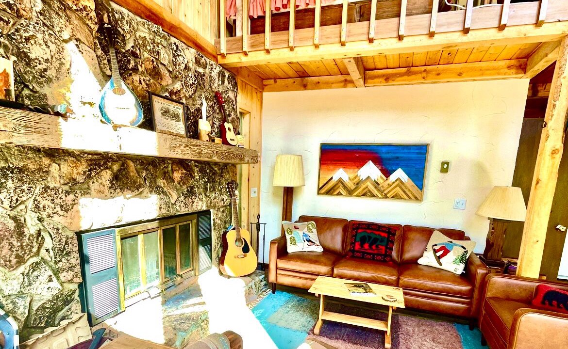Photo of Livingroom in Alma