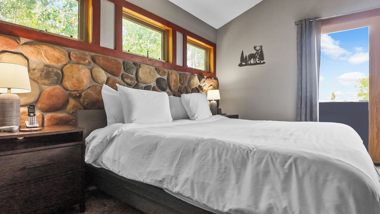 Photo of Bedroom in Hartsel