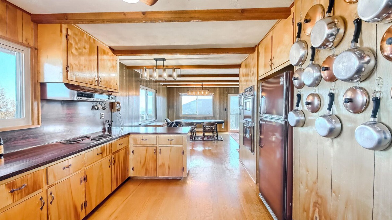 Photo of Kitchen in Evergreen