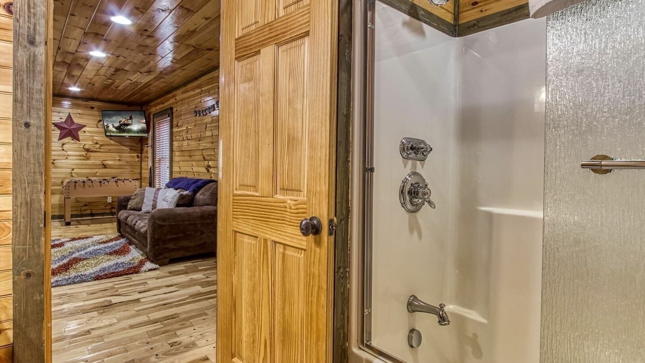 Photo of Bathroom in Hemlock Hills