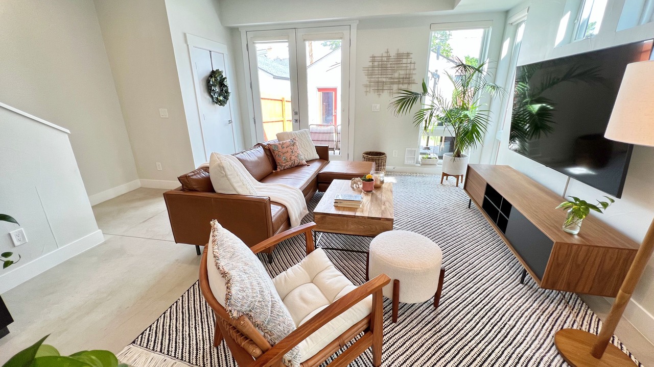 Photo of Livingroom in City Park West