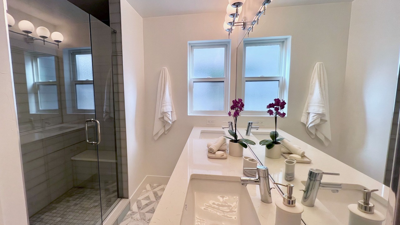 Photo of Bathroom in City Park West