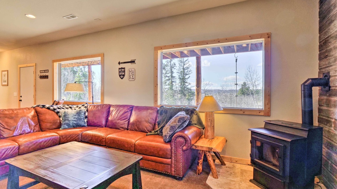 Photo of Livingroom in Indian Mountain