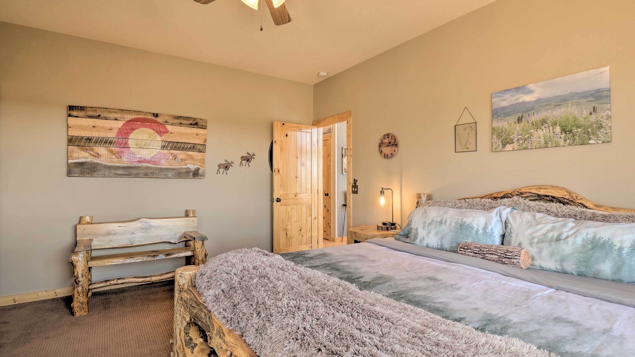 Photo of Bedroom in Indian Mountain