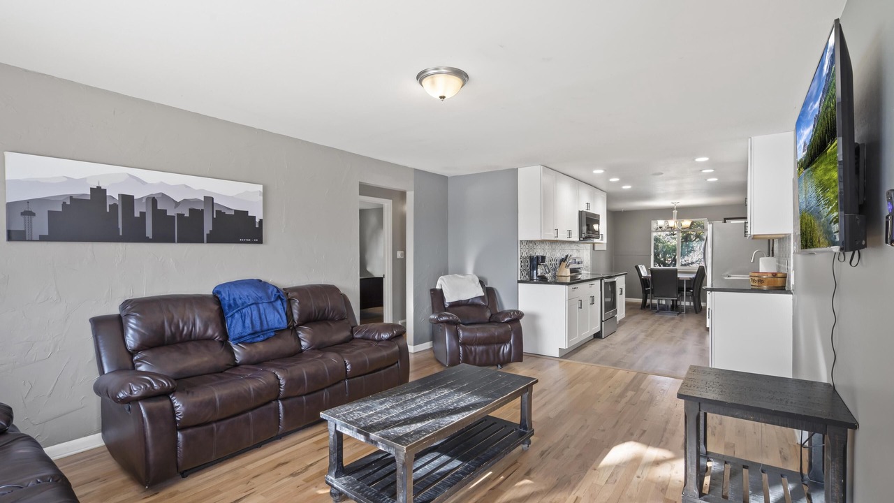 Photo of Livingroom in Bel Aire