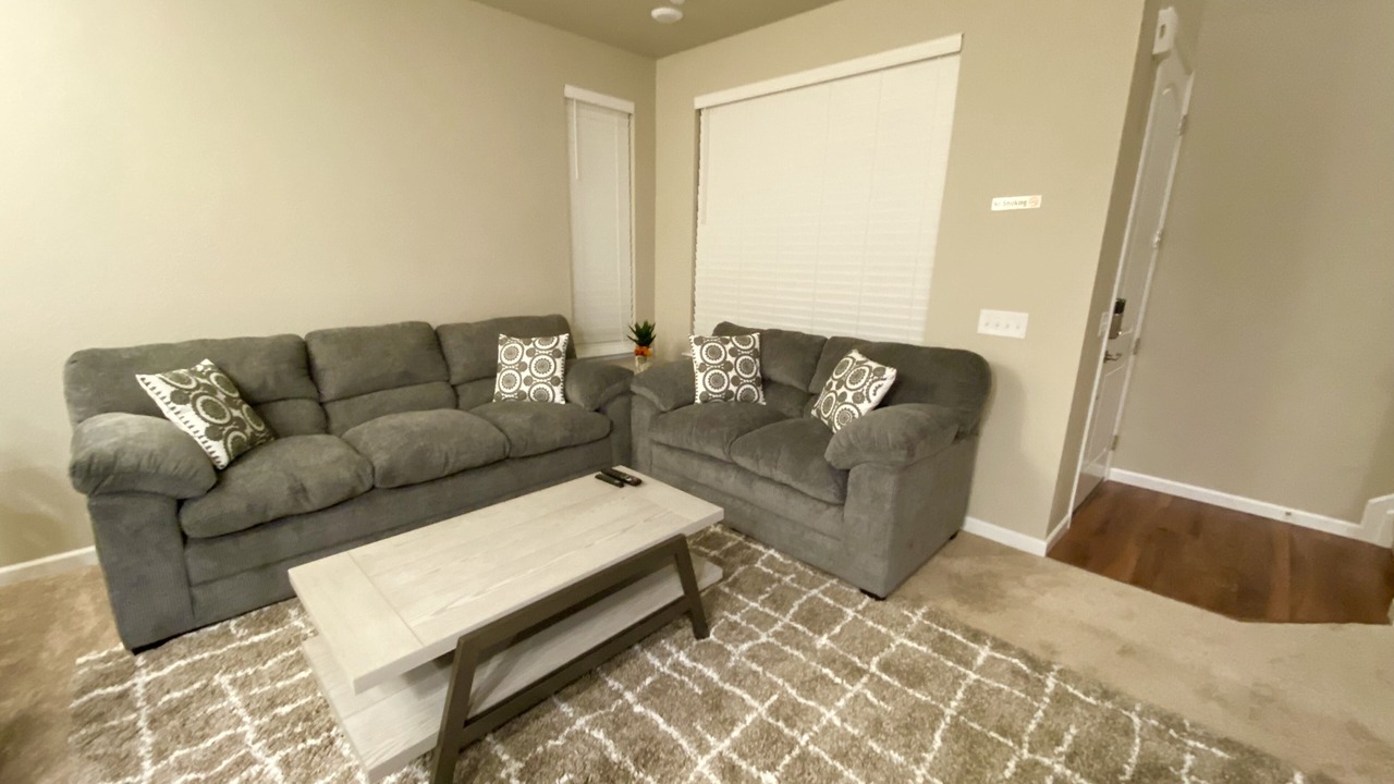 Photo of Livingroom in Westridge