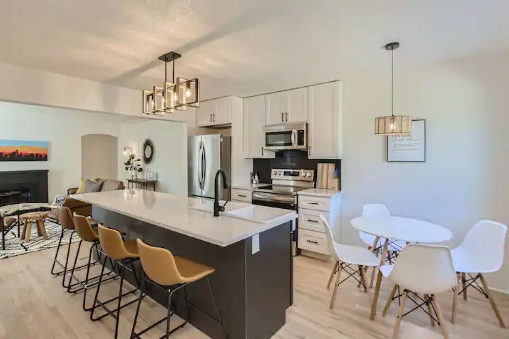 Photo of Kitchen in Barths