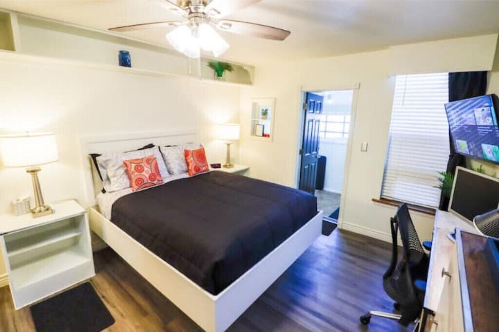 Photo of Bedroom in Cole