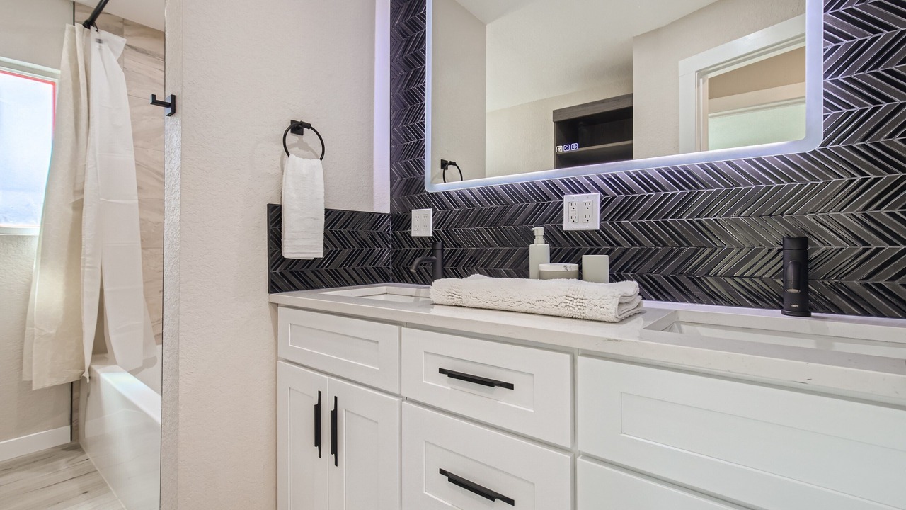 Photo of Bathroom in Lakewood