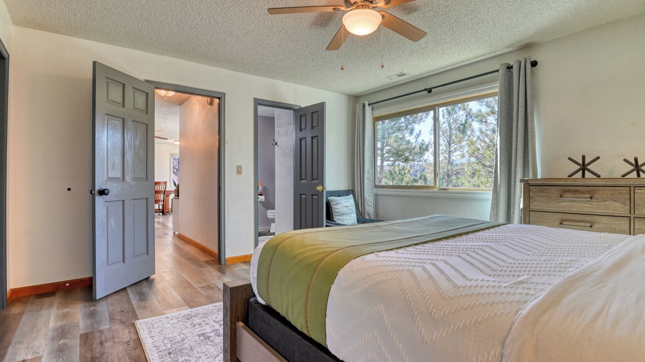 Photo of Bedroom in Northeast Colorado Springs
