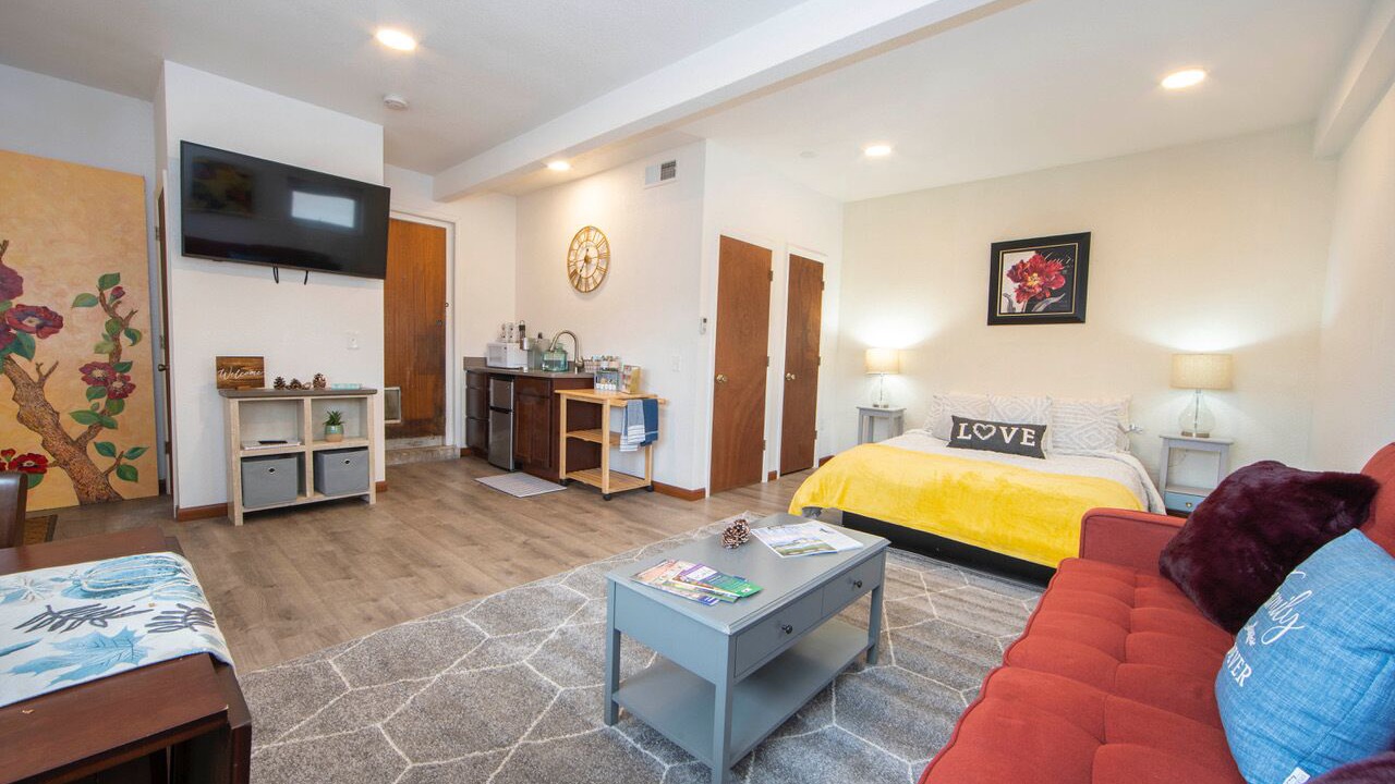Photo of Bedroom in Lakewood