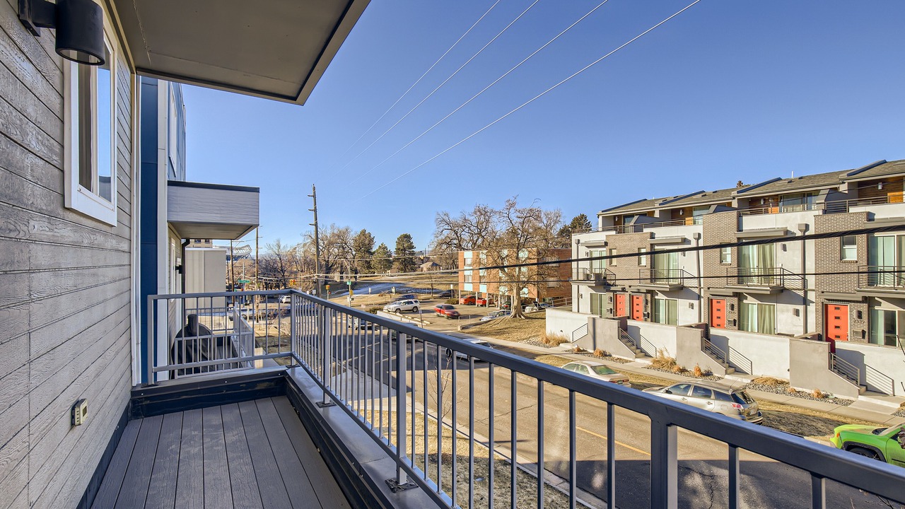 Photo of Patio Balcony in Jefferson Park