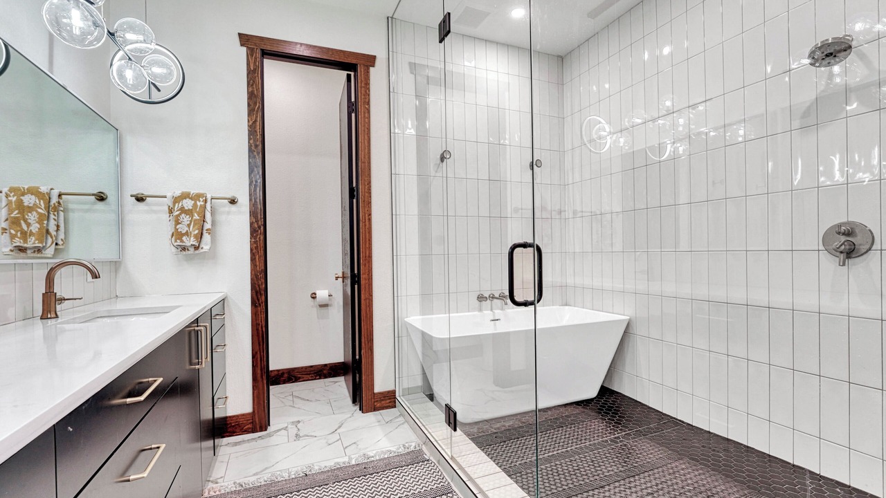 Photo of Bathroom in Northwest Colorado Springs