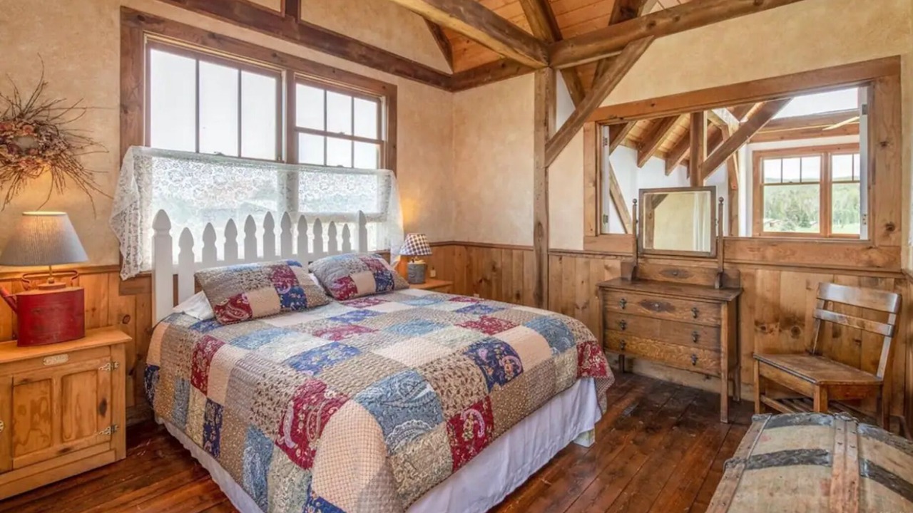 Photo of Bedroom in Clark
