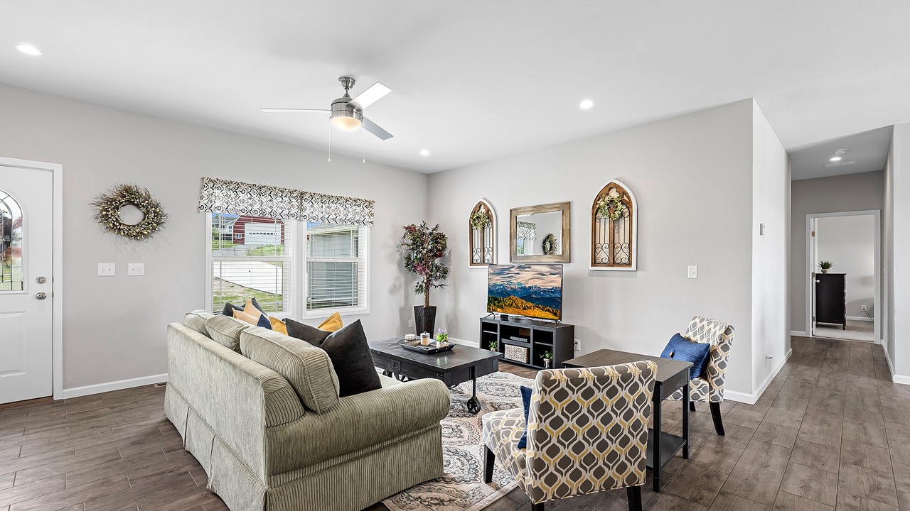 Photo of Livingroom in Centennial