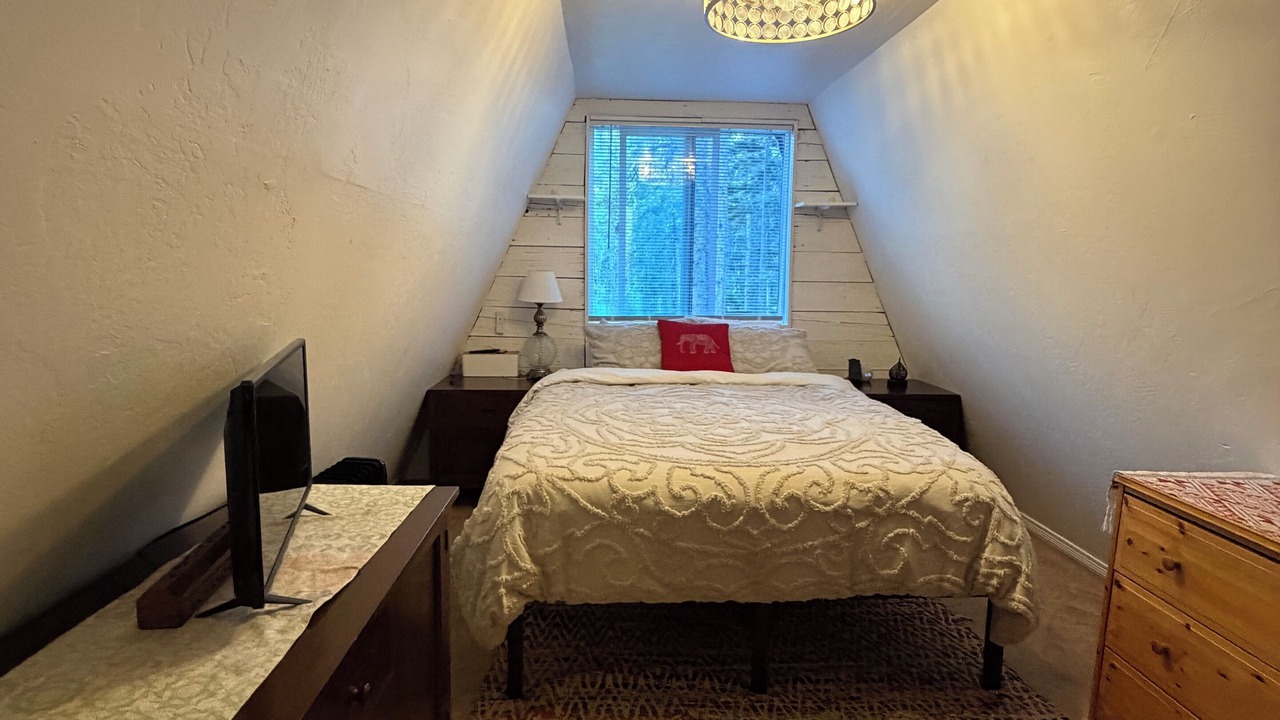 Photo of Bedroom in Evergreen