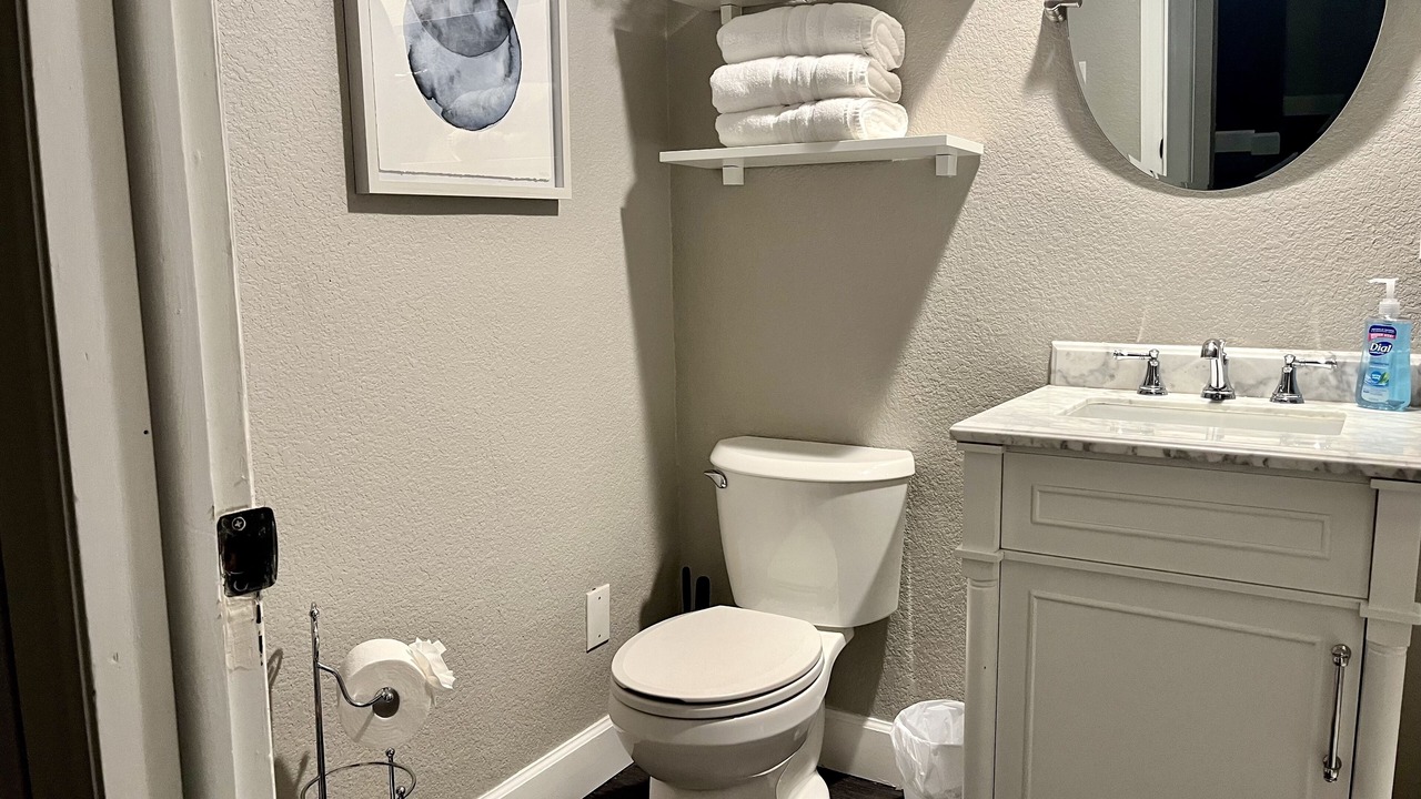 Photo of Bathroom in Broadmoor
