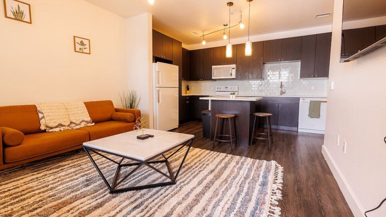 Photo of Livingroom in Ballpark